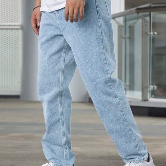 Light wash Blue Jeans - Picture 1 of 5